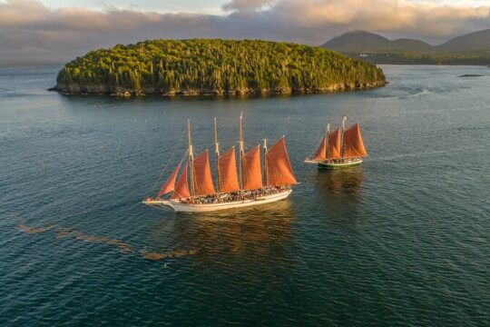 2-Hour Windjammer Sailing Trip in Maine with Licensed Captain